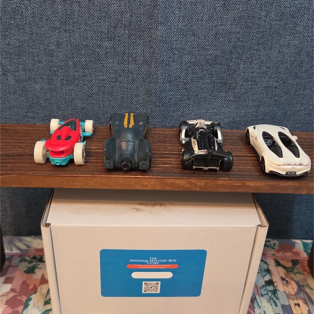 Hot Wheels Mixed Race Car Lot 4 Diecast - Picture 16 of 16